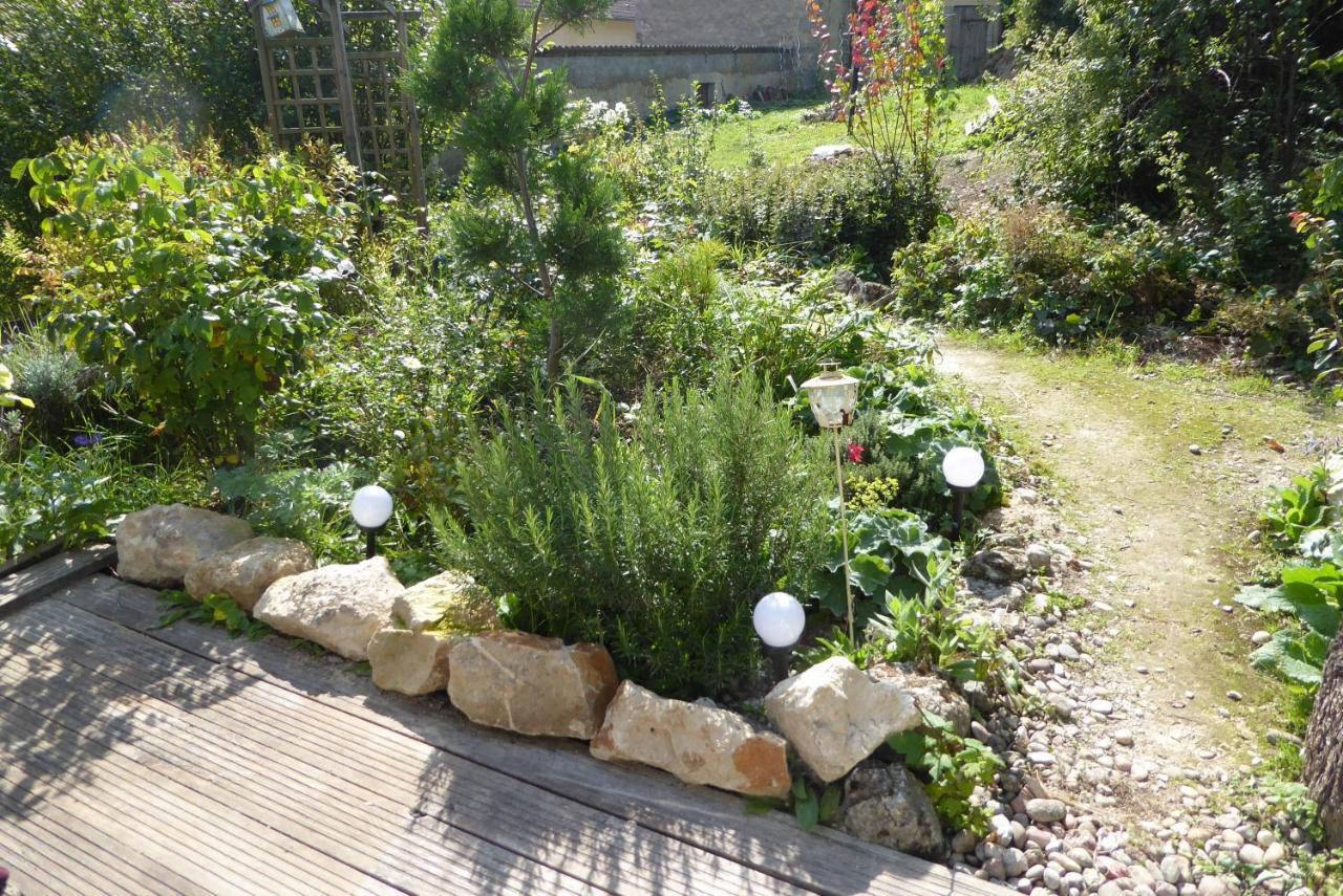 Dans Un Jardin Villa Apremont-la-Foret Eksteriør bilde